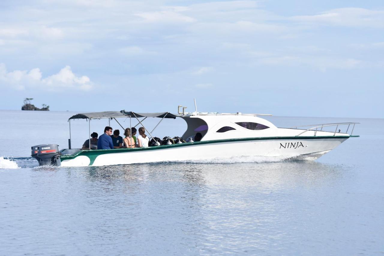 Araya Dive Resort Togean Bomba Eksteriør bilde